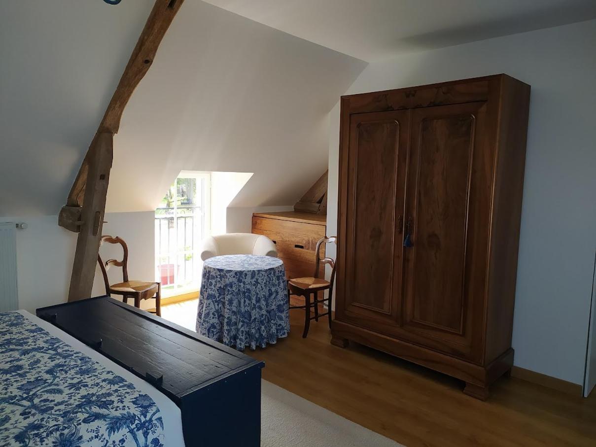 Hotel Les Ormeaux Oisly Exteriér fotografie